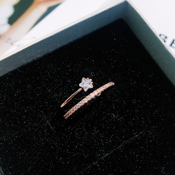 NEW ROSE GOLD PLATED DIAMOND STAR RESIZABLE RING - Picture 6 of 9